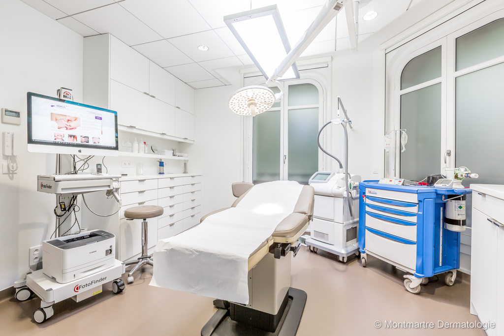 Salle de chirurgie dédiée